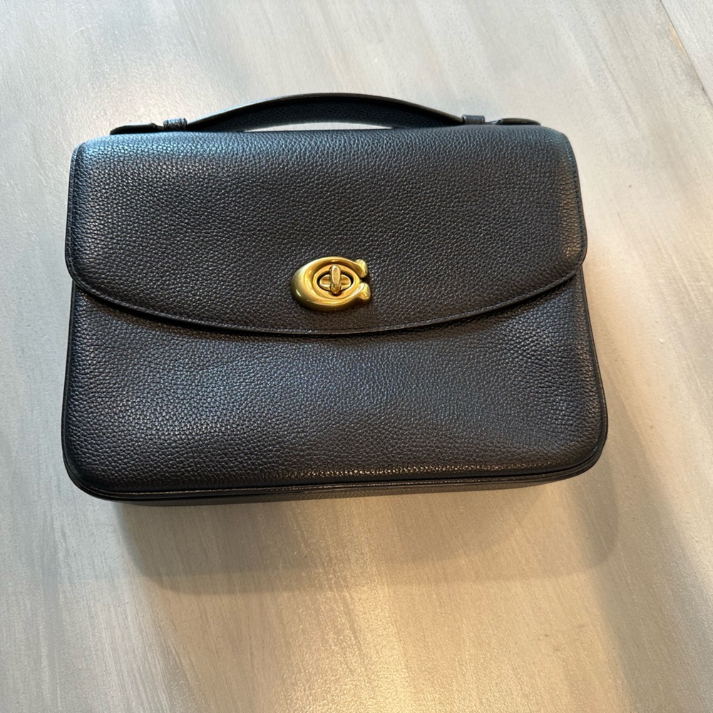 Authentic Coach Cassie Black Pebble Leather Crossbody Bag Purse Handbag